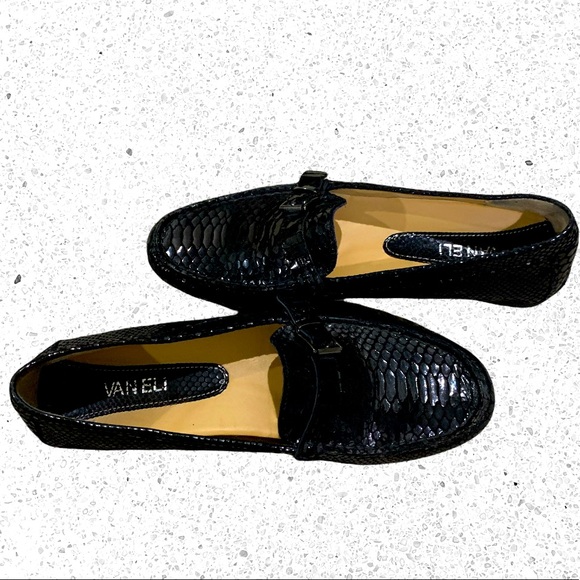 Vaneli women’s loafers/ flats - Picture 2 of 5